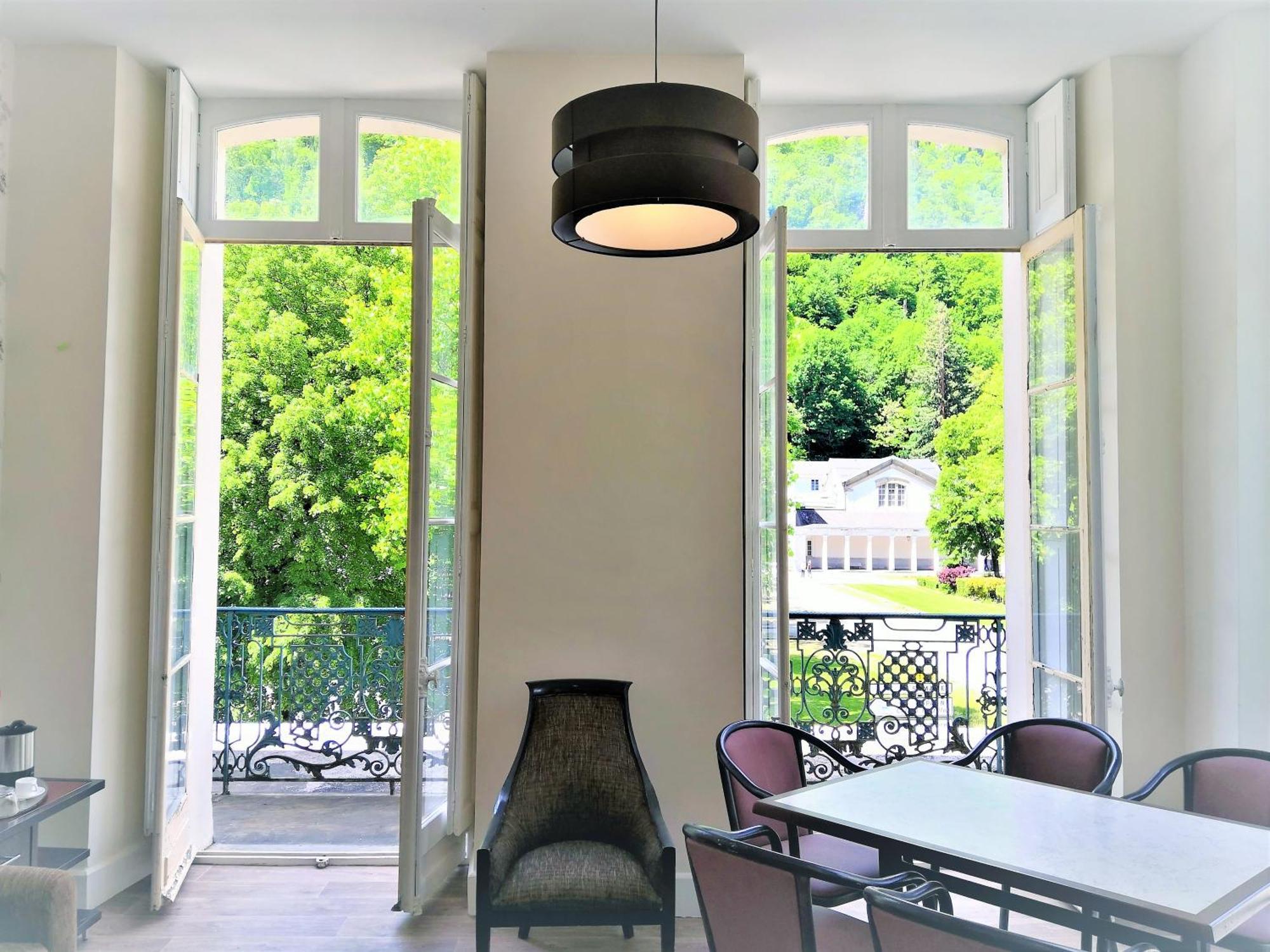 Aparthotel Royal Luchon Bagnères-de-Luchon Zewnętrze zdjęcie